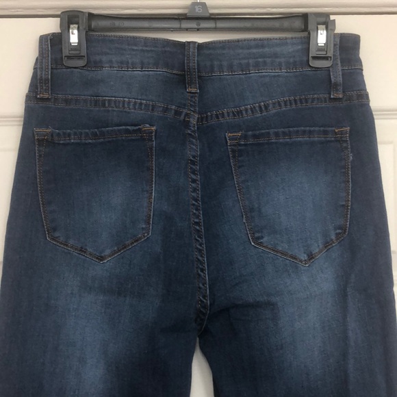Fashion Nova Jeans - Picture 4 of 5